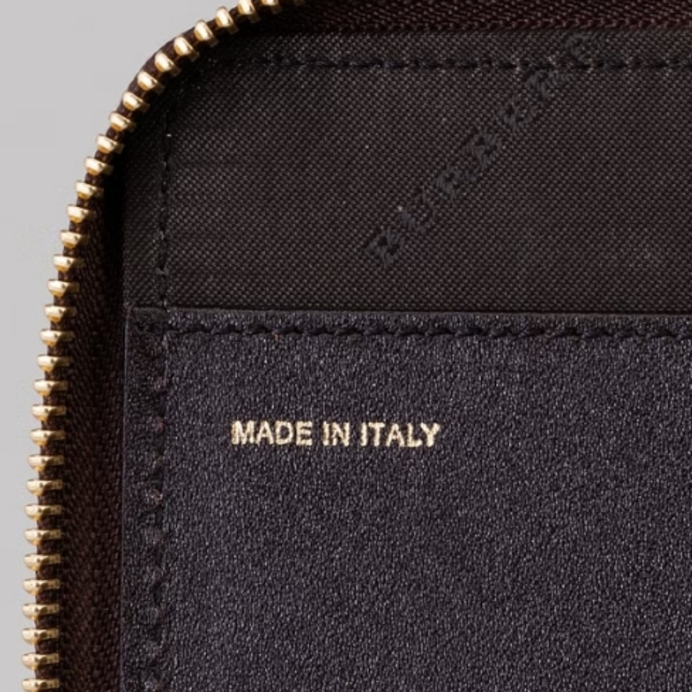 Burberry Classic Nova Check Coated Canvas  I PAD CASE - Picture 5 of 6